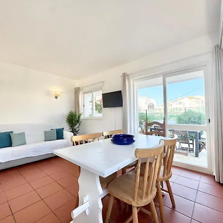 15 Min Away! - Rustic With Ac And Wifi