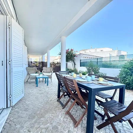 15 Min Away! - Rustic With Ac And Wifi * Quarteira