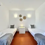 Apartment 15 Min Away! - Rustic With Ac And Wifi *